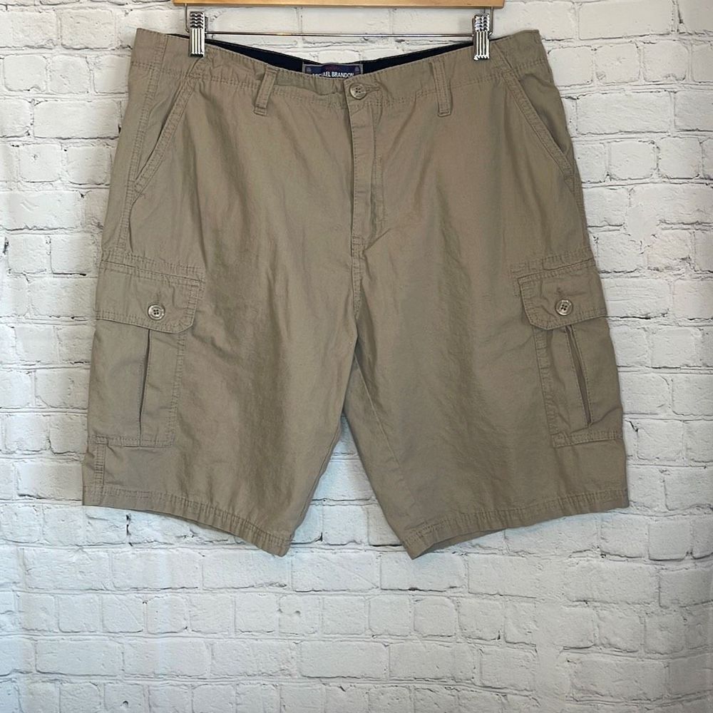 Michael Brandon Men’s‎ Khaki Cargo Shorts size 36